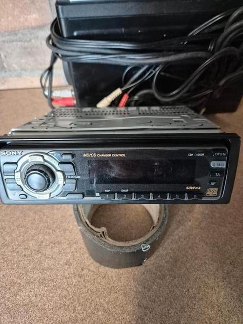 Sony cdx c5000r met cd wisselaar, Auto diversen, Autoradio's, Gebruikt, Ophalen of Verzenden