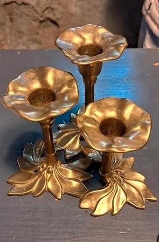 Art nouveau kandelaar  beschikbaar voor biedingen