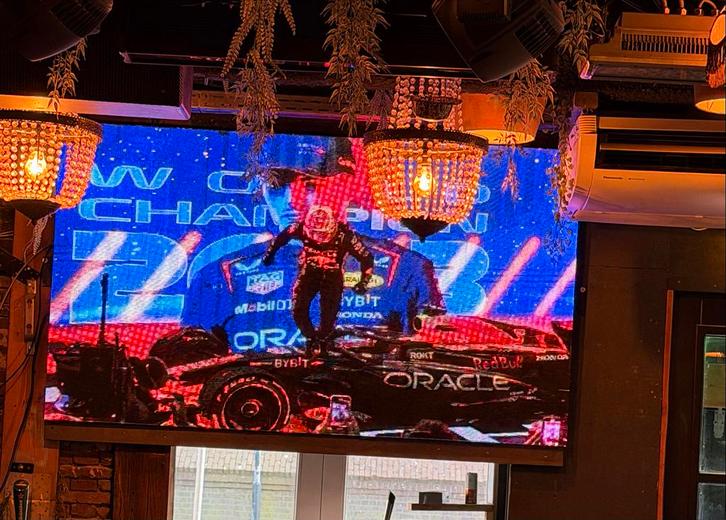 P3.9 LED Scherm 175cm x 100cm Novastar, Audio, Tv en Foto, Projectieschermen, Nieuw, Ophalen