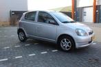 Toyota Yaris 1.3 16V 5DR nieuwe APK, Auto's, Toyota, Voorwielaandrijving, 1299 cc, 31 €/maand, 4 cilinders