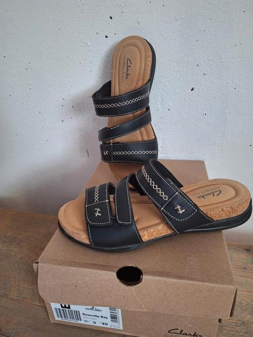 clarks leer comfort 40 slipper klittenband, Kleding | Dames, Schoenen, Nieuw, Zwart, Ophalen of Verzenden