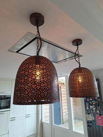 2 leuke hanglampen te koop beschikbaar voor biedingen
