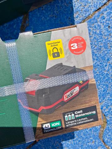 Parkside 20v accu + oplader nieuw in doos beschikbaar voor biedingen