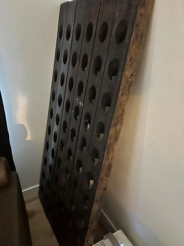 Wijnrek, eiken pupitre uit de Champagnestreek, Huis en Inrichting, Woonaccessoires | Wijnrekken, Zo goed als nieuw, 75 cm of meer