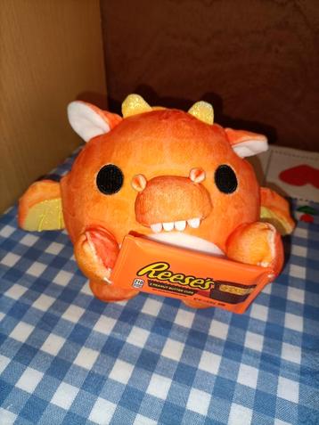 Reese knuffel met snoep 13 cm groot  beschikbaar voor biedingen