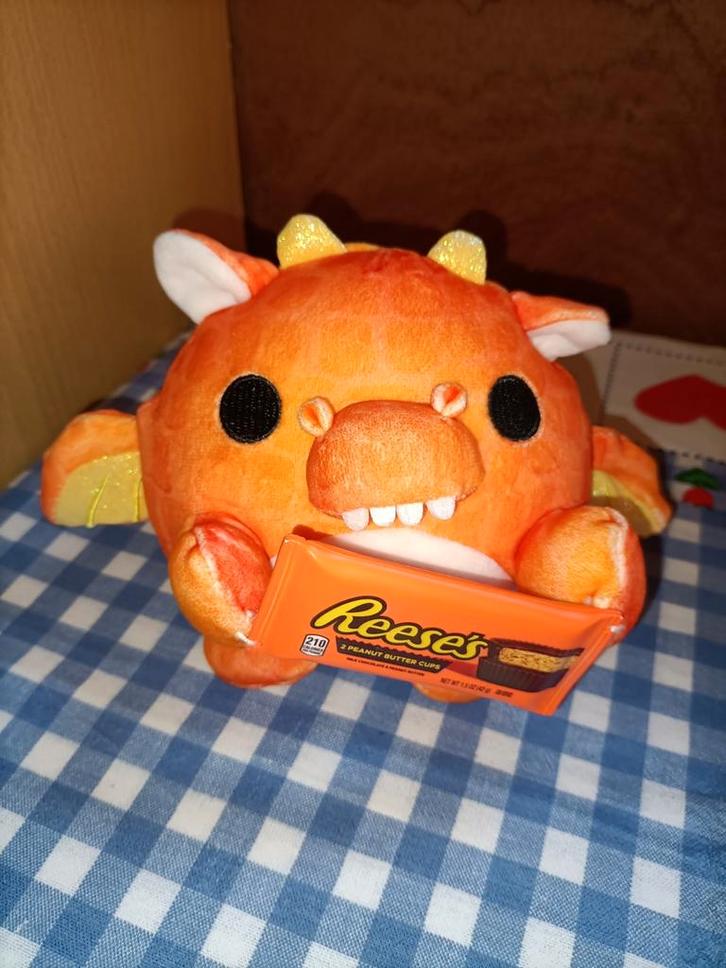 Reese knuffel met snoep 13 cm groot, Kinderen en Baby's, Speelgoed | Knuffels en Pluche, Nieuw, Ophalen of Verzenden