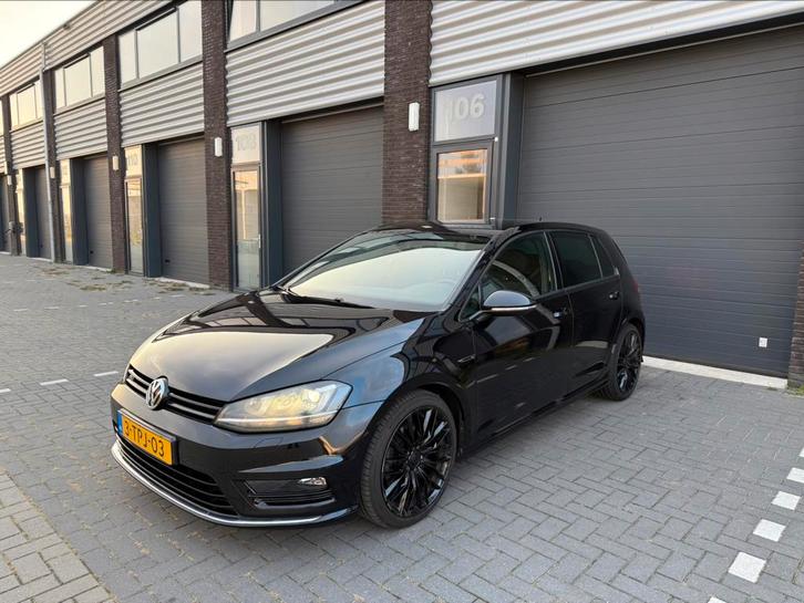 Volkswagen Golf 1.4 TSI 103KW DSG R-Line /ACT /Akrapovic//, Auto's, Volkswagen, Particulier, Golf, ABS, Airbags, Airconditioning