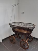 Antieke houten wieg, Kinderen en Baby's, Babywiegjes en Ledikanten, Ophalen