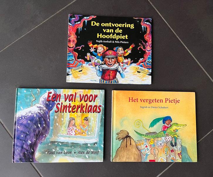 Sinterklaas en (zwarte) Piet set van 3 boekjes, Diversen, Sinterklaas, Zo goed als nieuw, Ophalen of Verzenden
