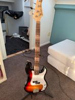 Fazley basgistaar incl. Versterker in goede staat, Ophalen, Zo goed als nieuw