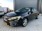 Renault Mégane 1.2 Energy TCe Airco|Cruise|Navigatie|PDC, Auto's, Renault, Voorwielaandrijving, 4 cilinders, Zwart, Bedrijf