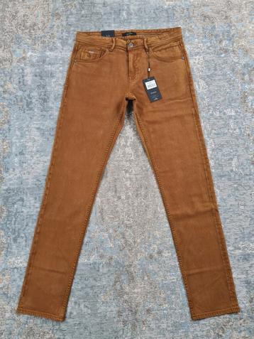 Vanguard V7 Rider 17 W33 L34 NIEUW Slim STRETCH Bronno3334

 beschikbaar voor biedingen