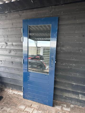 Blauwe Buitendeur met Glas - 82x200.5 cm beschikbaar voor biedingen