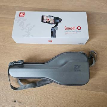 Zhiyun Smooth-Q Smartphone stabilizer beschikbaar voor biedingen