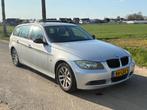 BMW 3-serie Touring 320i AUT APK 07-2025, Automaat, Zwart, 4 cilinders, 1435 kg