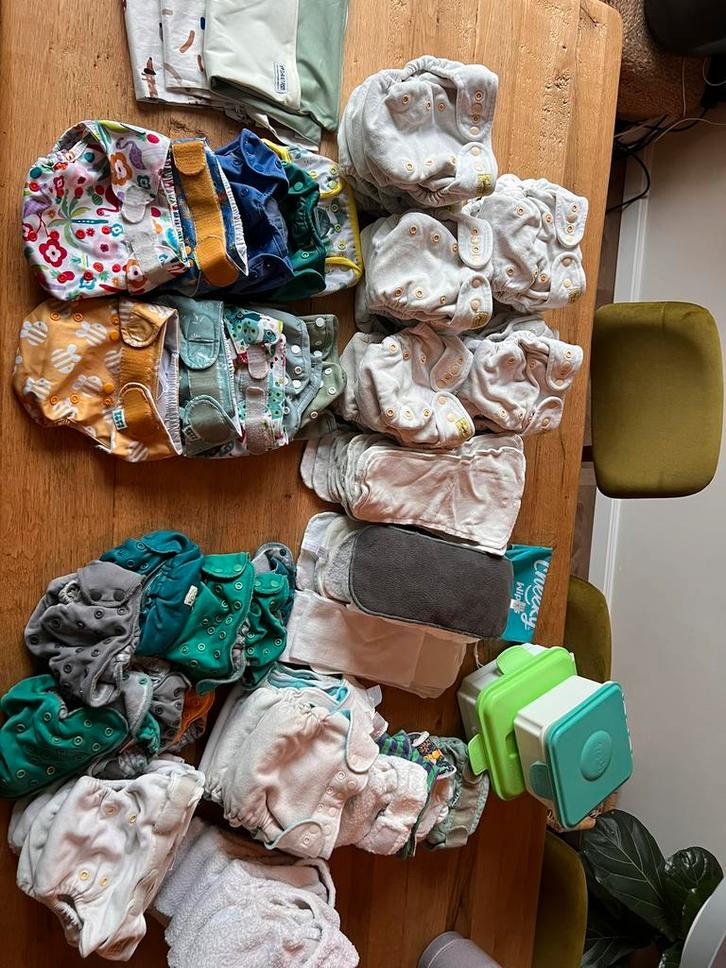 Groot pakket wasbare luiers + toebehoren, Kinderen en Baby's, Badjes en Verzorging, Gebruikt, Overige typen, Ophalen of Verzenden