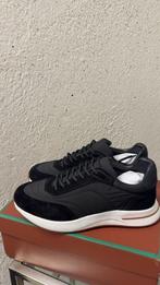 Loro Piana Walk, Kleding | Heren, Schoenen, Ophalen of Verzenden, Zo goed als nieuw, Zwart, Sneakers of Gympen