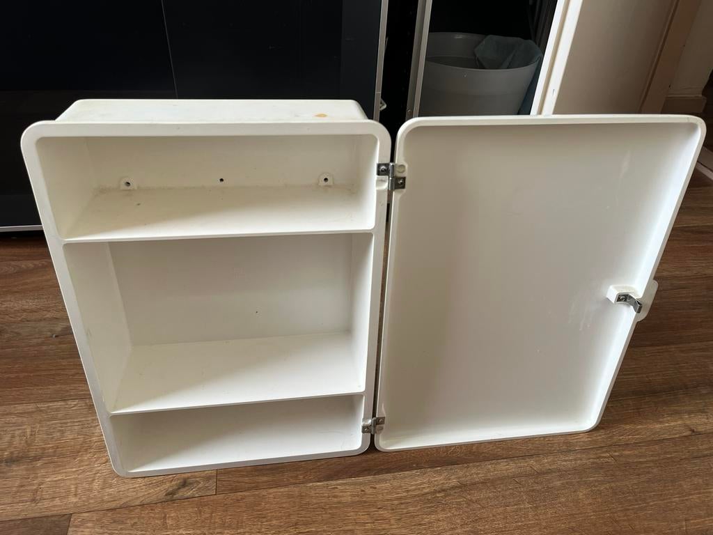 Badkamerkast, Ophalen, Minder dan 50 cm, Gebruikt, Minder dan 25 cm