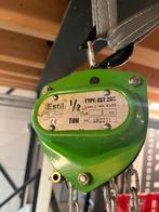 Estil EST 205 Kettingtakel – 2 Ton Hijscapaciteit, Ophalen of Verzenden, Zo goed als nieuw