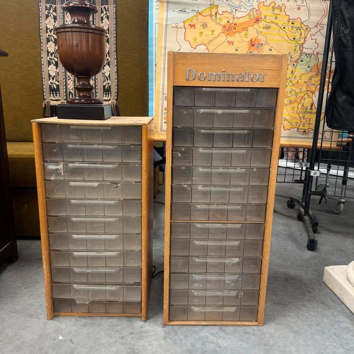 Vintage Fourniturenkastjes Ladekastjes Dominator, Antiek en Kunst, Antiek | Overige Antiek, Ophalen