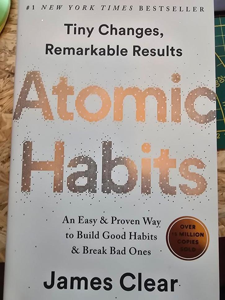 Atomic Habits - James Clear, Boeken, Psychologie, Zo goed als nieuw, Persoonlijkheidsleer, Ophalen of Verzenden