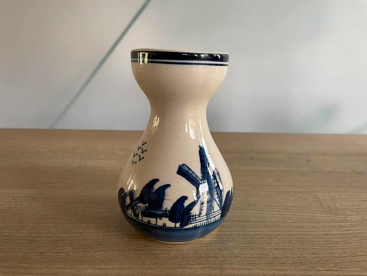 Vintage ‘Delfts blauw’ vaasje, Antiek en Kunst, Antiek | Vazen, Ophalen of Verzenden