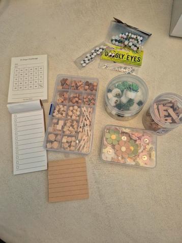 Prikbord accessoires  beschikbaar voor biedingen