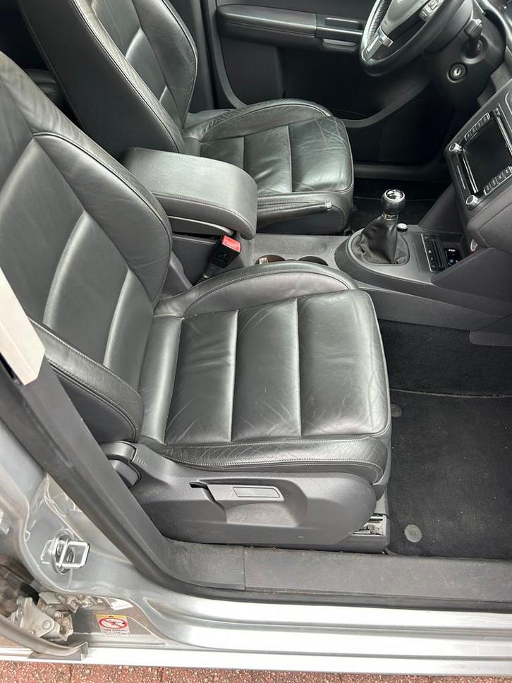 Volkswagen Touran 1.4 TSI 103KW 5P 2010 Grijs, Auto's, Volkswagen, Particulier, Touran, LPG, C, MPV, Handgeschakeld, Geïmporteerd