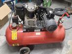 Compressor | 100 liter tank | 230 volt | weinig gebruikt, Doe-het-zelf en Verbouw, Compressors, 100 liter of meer, Ophalen, Zo goed als nieuw
