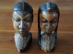 2 Afrikaanse ebbenhouten hoofden van man en vrouw, Antiek en Kunst, Kunst | Beelden en Houtsnijwerken, Verzenden