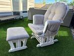 Schommelstoel grijs/wit met meeglijdende voetenbankje, Kinderen en Baby's, Kinderkamer | Tafels en Stoelen, Ophalen, Zo goed als nieuw