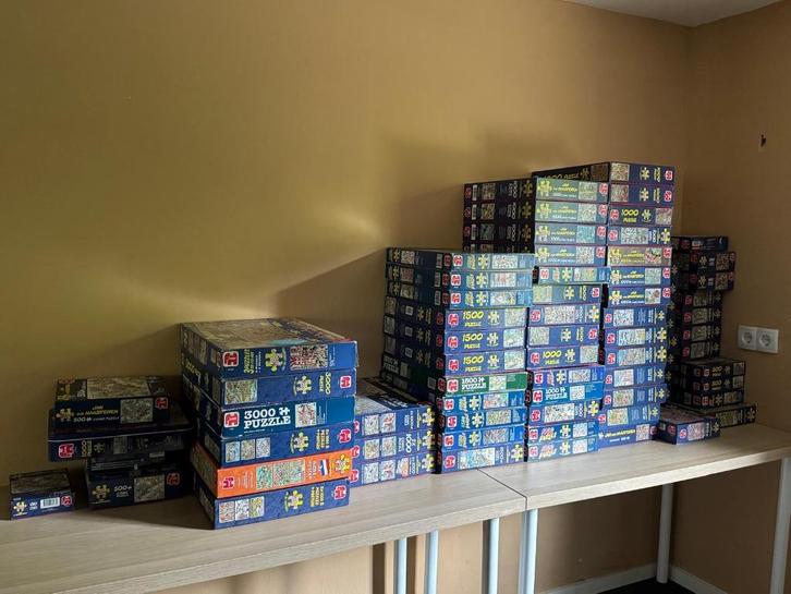 Veel puzzels - Jan van Haasteren, Hobby en Vrije tijd, Denksport en Puzzels, Zo goed als nieuw, Legpuzzel, 500 t/m 1500 stukjes