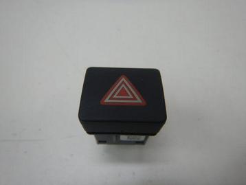 Audi A4 8W Gevarenlichtschakelaar 8W0941509A beschikbaar voor biedingen
