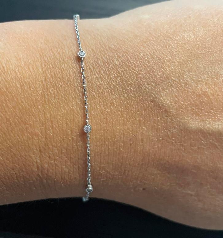 14 karaat witgouden armband met 7 zirkonia bedels Siebel, Sieraden, Tassen en Uiterlijk, Armbanden, Zo goed als nieuw, Goud, Zilver