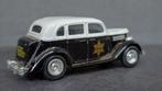 Ford Police Car 1937 Dick Tracy 1:64 Ertl Pol, Hobby en Vrije tijd, Modelauto's | Overige schalen, Ophalen of Verzenden, Zo goed als nieuw