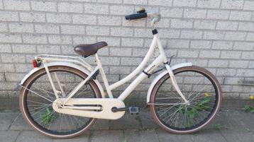 Damesfiets 26 inch beschikbaar voor biedingen