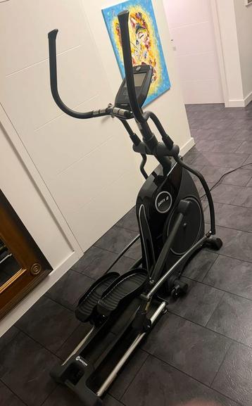 Horizon Andes 8 Crosstrainer beschikbaar voor biedingen