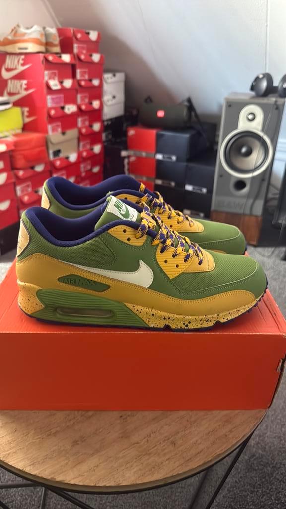 Nike Air Max 90 Running Man EU43, Kleding | Heren, Schoenen, Zo goed als nieuw, Overige kleuren, Ophalen of Verzenden