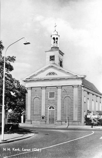(387-188-007) Laren Kerk beschikbaar voor biedingen