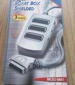 3-weg Scart Splitter en Schakelaar Scartbox 3-weg Grijs, Ophalen of Verzenden, Minder dan 2 meter, Scartkabel
