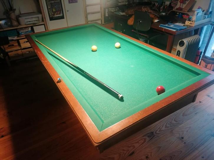 Mooie Biljarttafel 1.10 x 2.00 m, Sport en Fitness, Biljarten en Poolen, Gebruikt, Biljarttafel, Ophalen