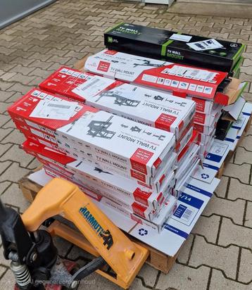 Partij TV Muurbeugels 37-80 inch - Retourartikelen beschikbaar voor biedingen