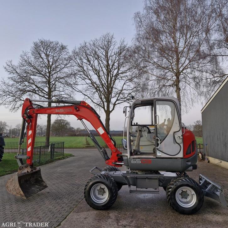 Neuson 6503 mobile kraan, Zakelijke goederen, Machines en Bouw | Kranen en Graafmachines, Graafmachine, Ophalen of Verzenden