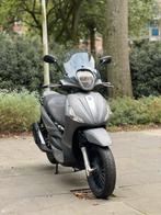 Piaggio Beverly 300cc ~ 2017 1e eigenaar (met Alarm systeem), Fietsen en Brommers, Scooters | Piaggio, Ophalen, Overige modellen