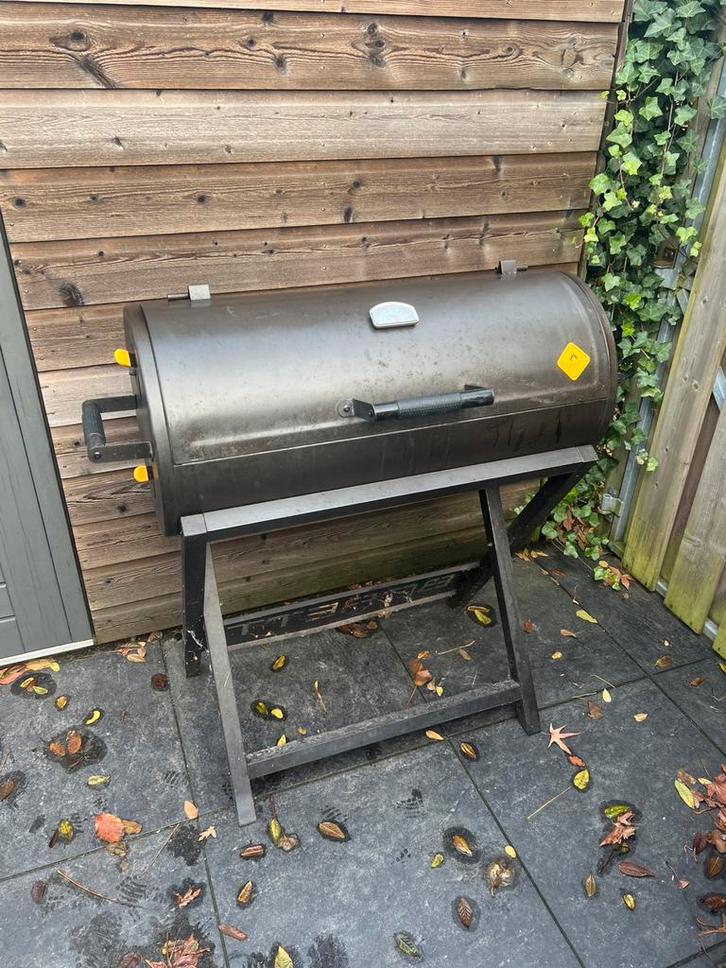 Boretti barilo houtskoolbarbecue, Tuin en Terras, Houtskoolbarbecues, Zo goed als nieuw, Ophalen
