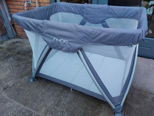 Nuna campingbedje met extra matras, Kinderen en Baby's, Babywiegjes en Ledikanten, Gebruikt, Reisbedje, Ophalen