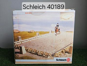 Schleich 40189 Dressuurbaan in doos
 beschikbaar voor biedingen