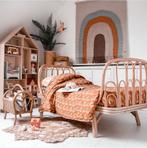 Rotan junior bed kinderbed eenpersoonsbed 160x 70 cm, Huis en Inrichting, Ophalen, 190 cm of minder, Zo goed als nieuw, Rotan bohemian scandinavisch