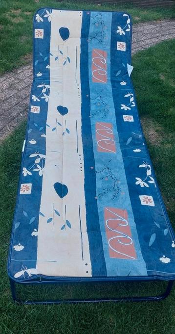 Ligbed, veldbed beschikbaar voor biedingen