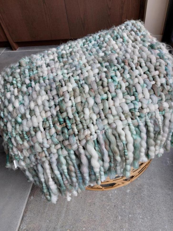 Grof gebreide plaid, Huis en Inrichting, Woonaccessoires | Plaids en Woondekens, Zo goed als nieuw, Ophalen of Verzenden